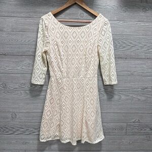 Lily Rose Ivory Geometric Lace Mini Dress M Lined Sheer Sleeves Event Party Date